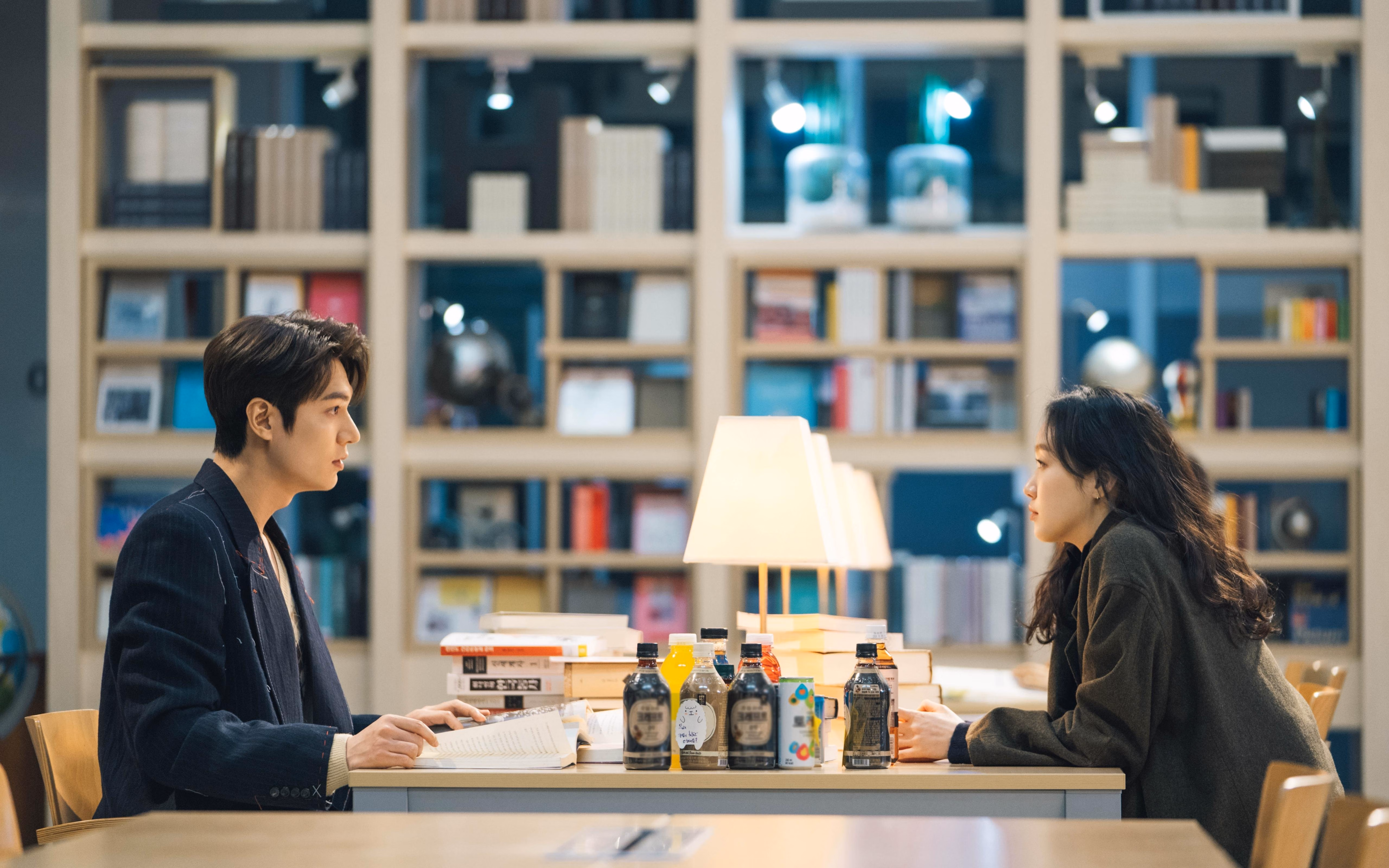 新疆男篮战术执行力提升主教练满意表现,新疆男篮主帅是谁