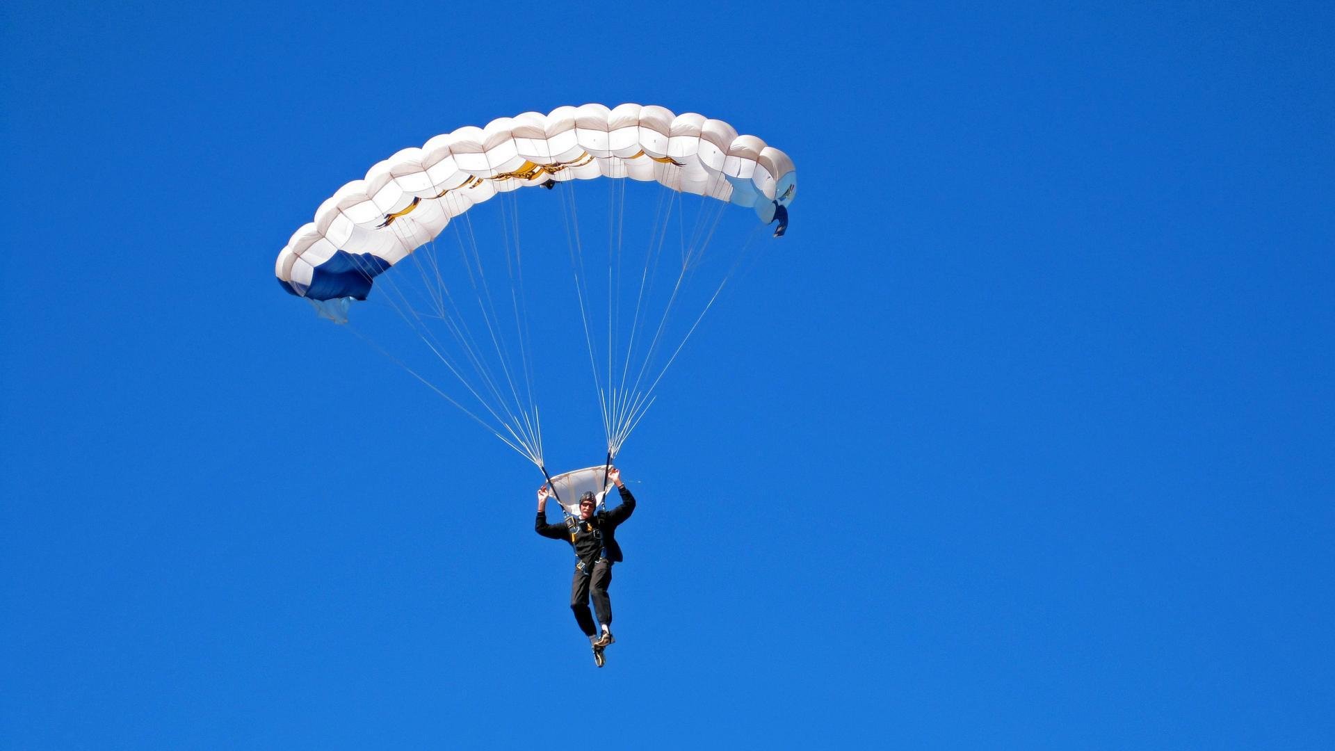 技术趋势分析：中国转身节奏进化快于美国